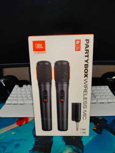 Microfone sem fio duplo JBL partybox lacre aberto