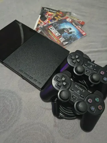 Playstation 2 Slim com 2 Controles Originais
