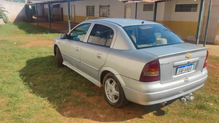 Chevrolet Astra Sedan 2.0/cd/ Expres.gls 2.0 8V 4P 2002