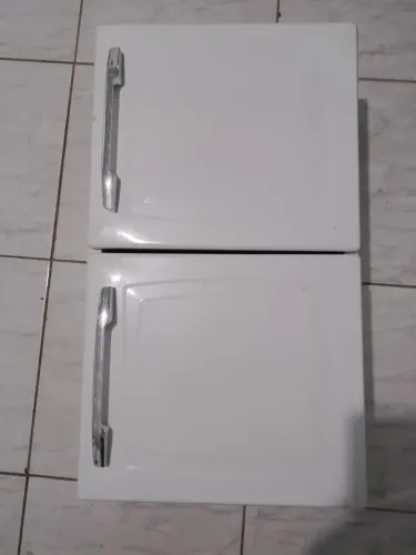 Armário pequeno