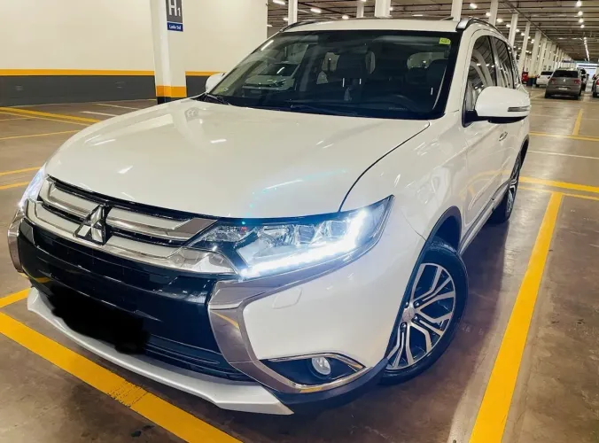 Mitsubishi Outlander 2.2 165cv Diesel Aut. 2016