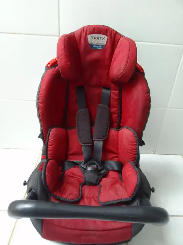 Cadeirinha de segurança infantil Matrix Evolution