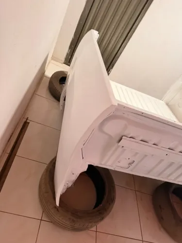 Carroceria da Nova Hyllux cabine dupla