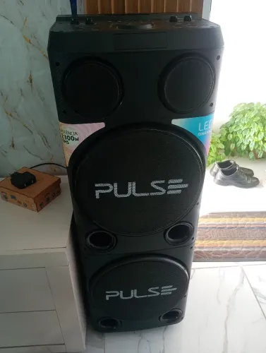 Vende-se som  