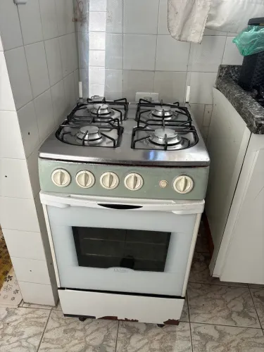 Fogão com defeito