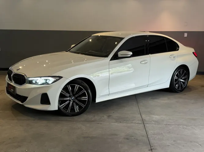 BMW 320I A 2.0 Turbo/activeflex 16V 184cv 4P 2023