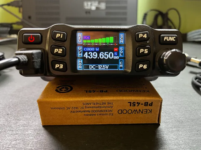 Rádio transmissor UHF/VHF 25W