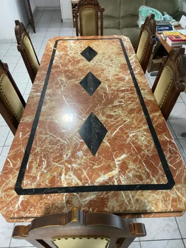 Mesa de Jantar em Mármore Italiano com 6 lugares - Preço Negociável