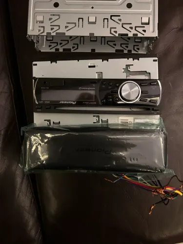 Som Automotivo Pioneer DEH 2250 ub 