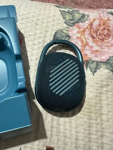 JBL CLIP 4