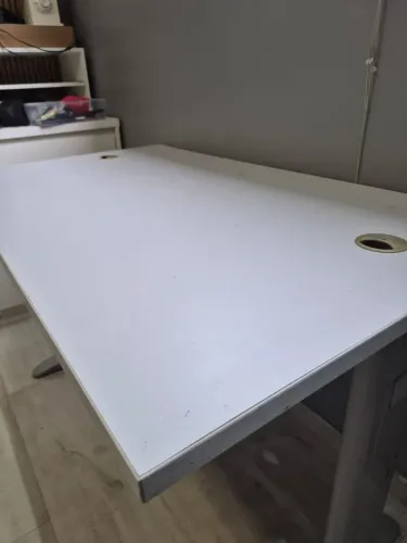 MESA DE ESCRITÓRIO