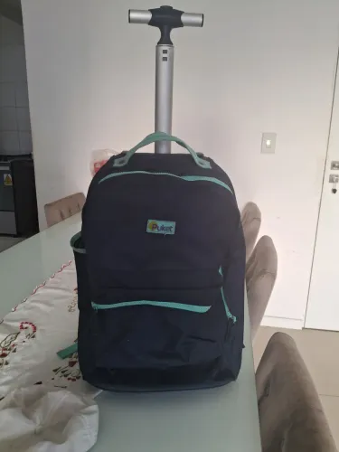 Mochila escolar Puket