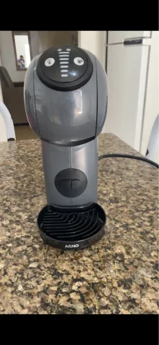 Vendo cafeteira dolce gusto