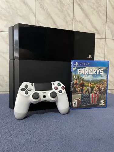 Ps4 Fat Impecável com 1 Controle e 1 Jogo em CD