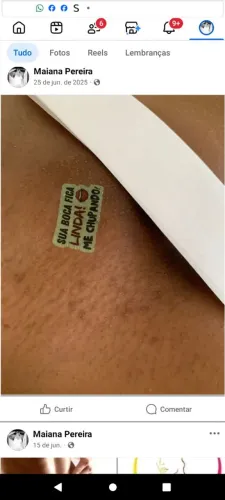 Depilação a cera com tatuagem temporária 