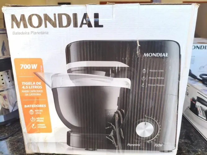 Batedeira Planetária Mondial 700W