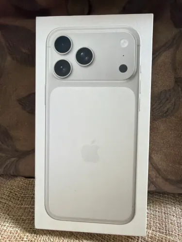 iPhone 17 Pro Max Silver - Novo - Lacrado - Pronta Entrega Rápida e Grátis Salvador