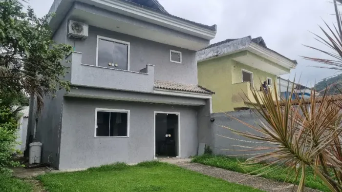 Casa de Luxo em Condomínio - Vargem Grande, Rio de Janeiro-RJ 5 Quartos, 5 Suítes, 2 Salas