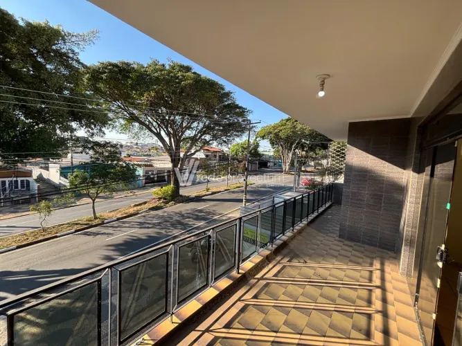 Salão à Venda no Jardim dos Oliveiras em Campinas