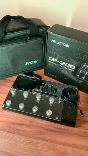 Pedaleira Valeton GP200