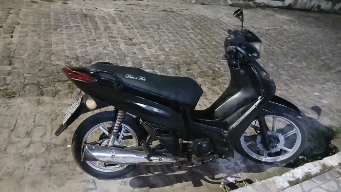 VENDO CINQUENTINHA EMPLACADA (PREÇO DE DESAPEGO)