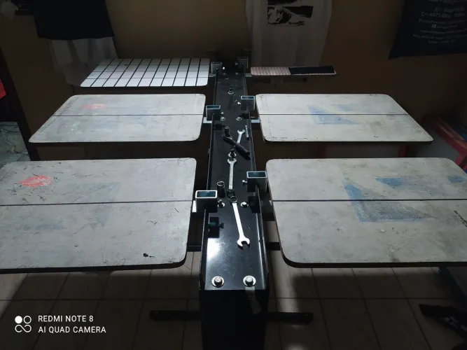 Mesa de serigrafia com 6 berços 