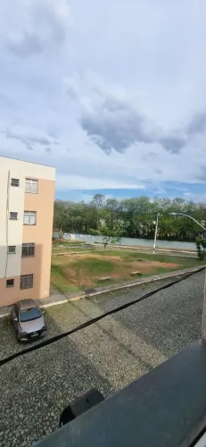 Vaga feminina dividir apartamento