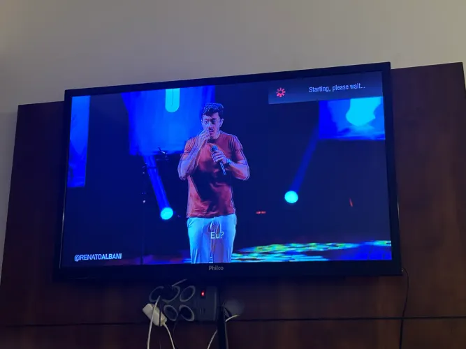 Tv Philco 43 polegadas. Não é smart!