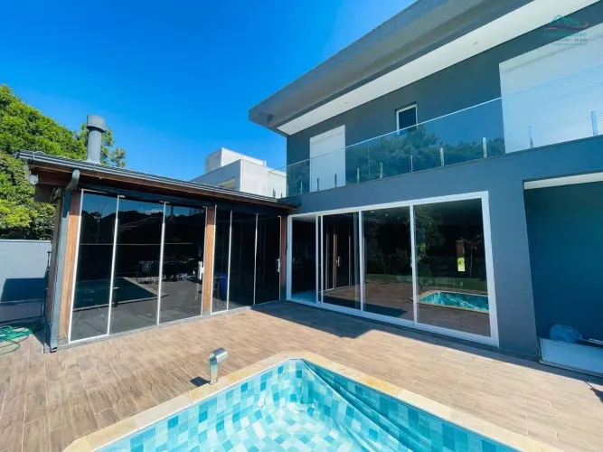 Casa com 5 dormitórios para Aluguel, 340 m² no Red Park - Rio Vermelho