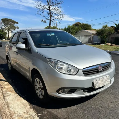 Fiat Grand Siena Attrac. 1.4 EVO F.flex 8V 2013
