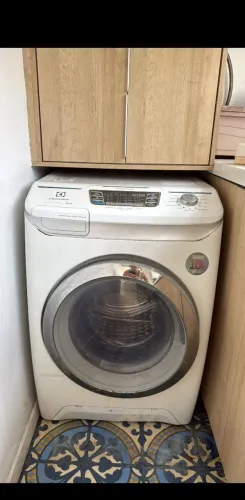 Lavar e Seca Eletrolux Ls109