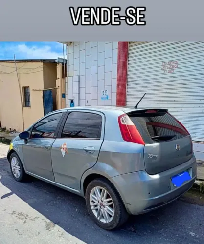Fiat Punto Essence Dualogic 1.8 Flex 16V 5P 2011