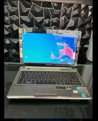 NOTEBOOK LENOVO - i5 / 8 GB - HD 500 / placa vídeo GeForce 