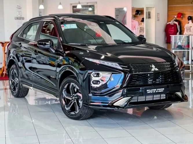 Mitsubishi Eclipse Cross HPE-S Black 4X4 1.5 16V 165cv AWC Aut. 2027