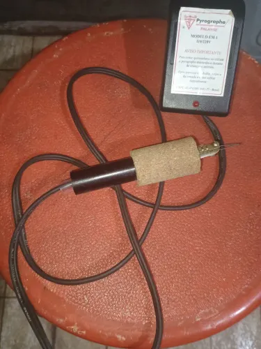 Pirografo palante modelo EM-1 bivolt 