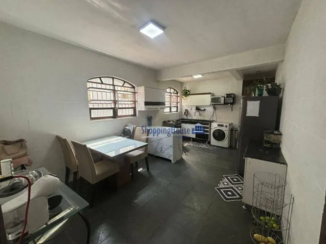 Casa com 3 dormitórios para alugar, 140 m² por R$ 3.200,00/mês - Vila Portuguesa - São Pau