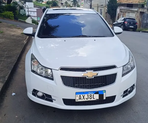Chevrolet Cruze HB Sport LTZ 1.8 16V Flexp. 5P AUT 2013