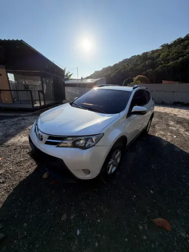 Toyota RAV4 2.0 4X2 16V Aut. 2014