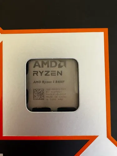 AMD Ryzen 5 8400F