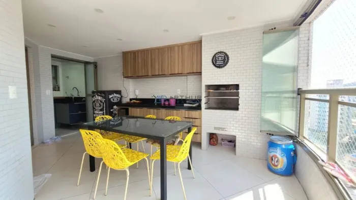 Apartamento à venda em Praia Grande, 3 dormitórios, 2 vagas no Canto do Forte