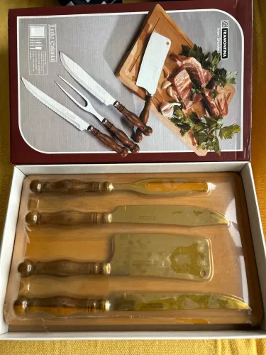 IMPERDÍVEL! Conjunto de churrasco Tramontina em inox e madeira