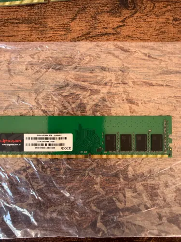 Lote 24GB Memória RAM PC - DDR4 e DDR3 (No Estado / Sem Testar)