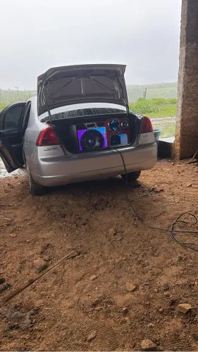 Som automotivo