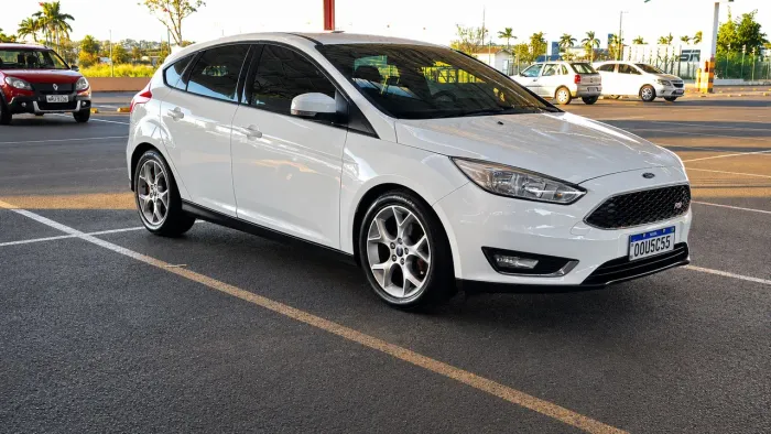 Ford Focus 2.0 16v/se/se Plus Flex 5P Aut. 2016