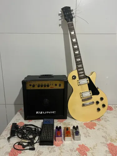 Guitarra shelter