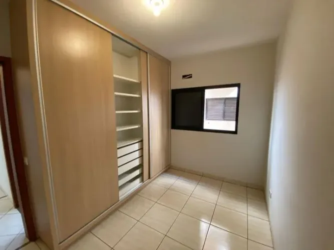 Apartamento com 2 Quarto(s) e 1 banheiro(s) para Alugar, 69 m² por R$ 1666 / Mês