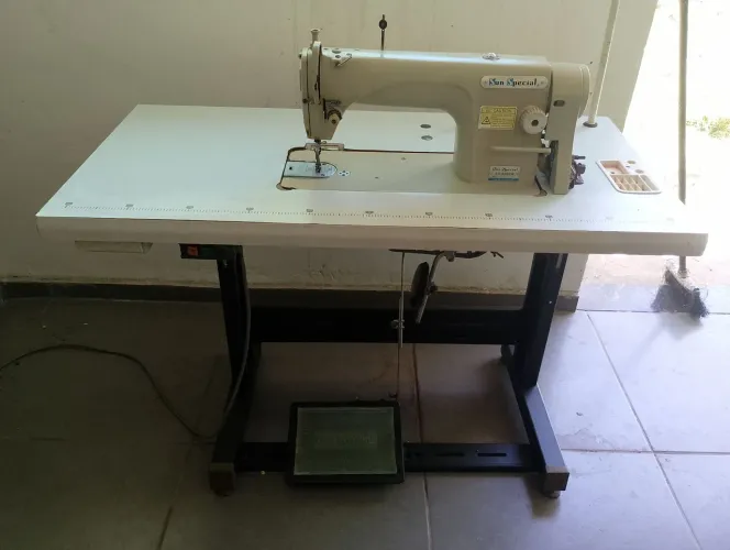 Máquina industrial reta sun special