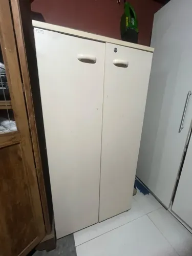 Armário de escritório 2 portas