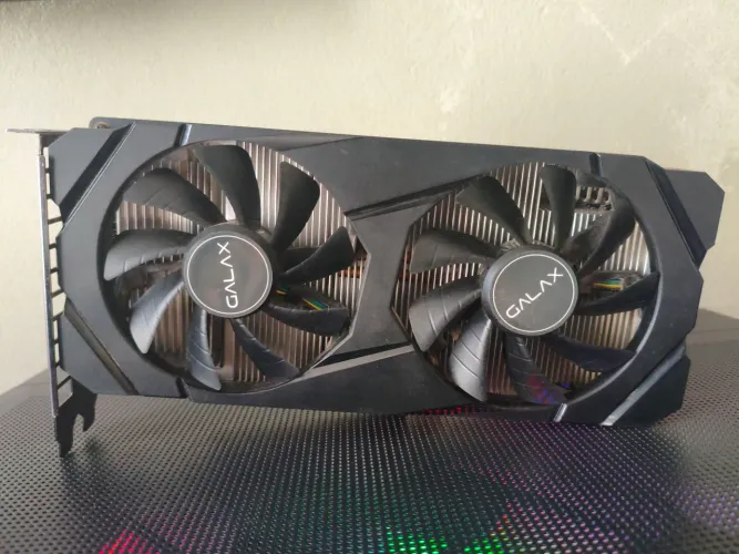 Placa de vídeo GTX 1660 SUPER 6GB