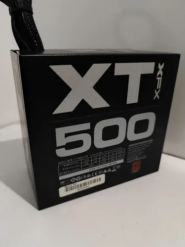Fonte de alimentação XFX XT Series de 500W para PC / Computador 